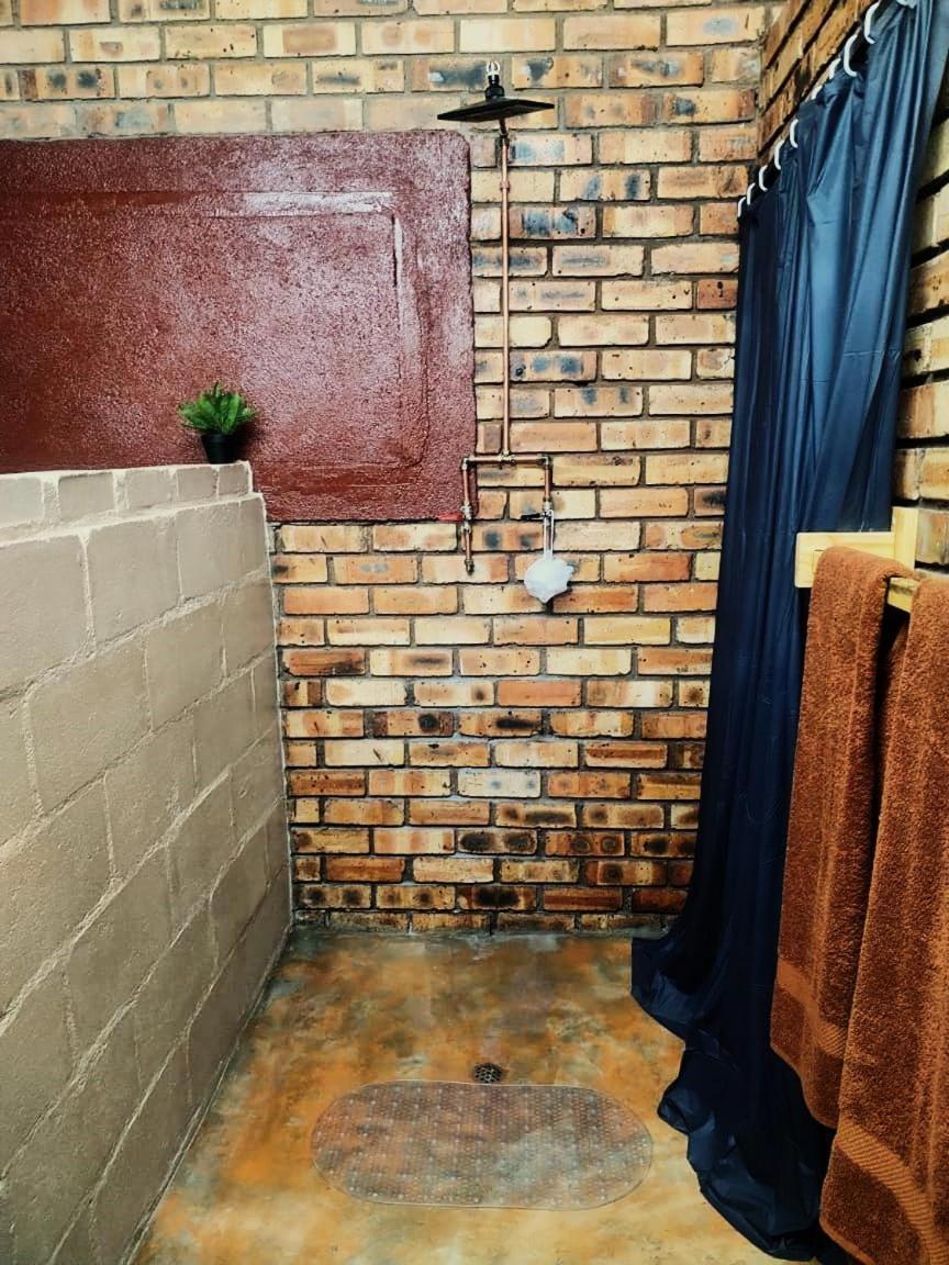 2K City Studios Not Self Catering グラスコップ エクステリア 写真